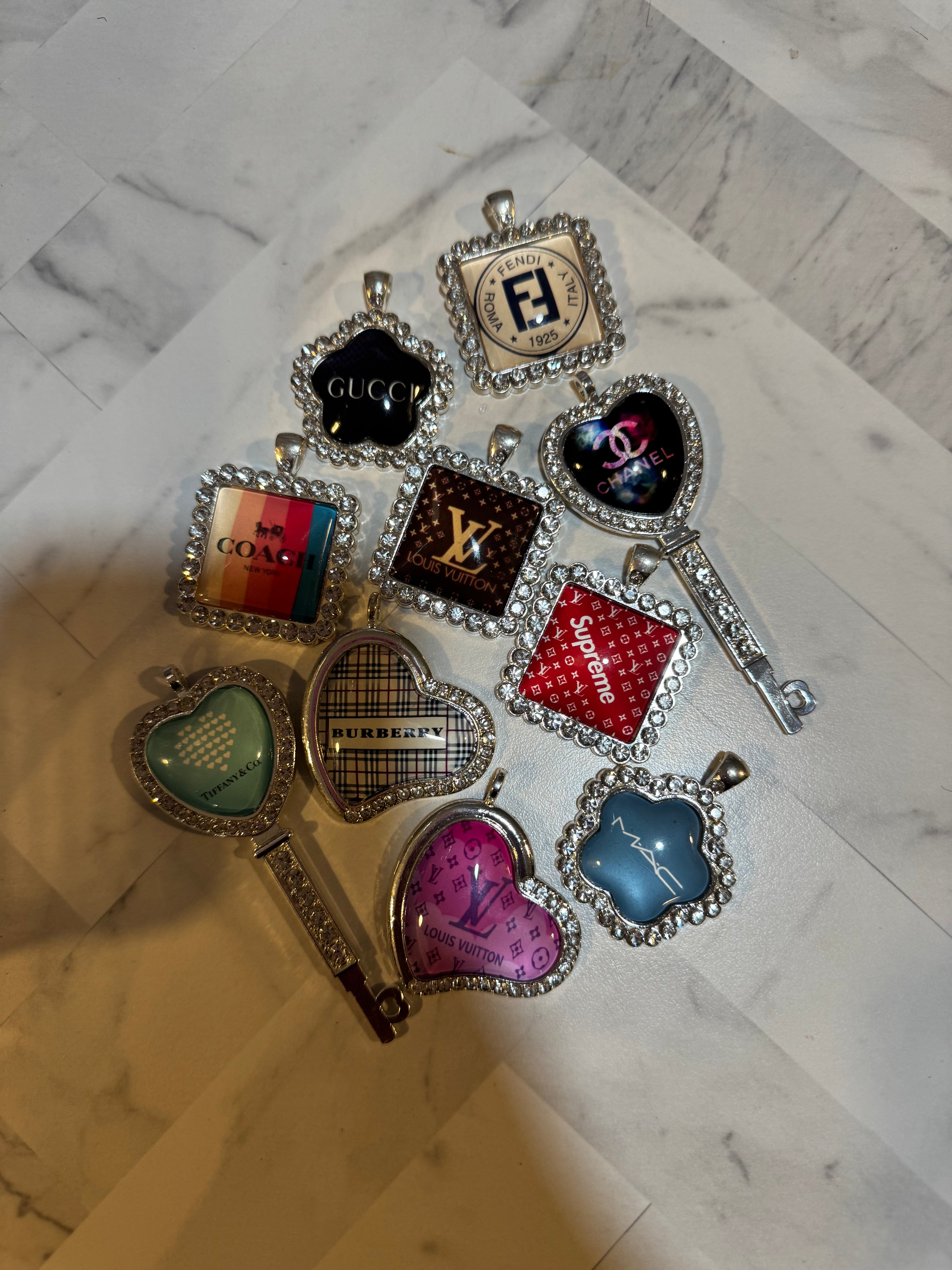 10pc Designer Flat Charms